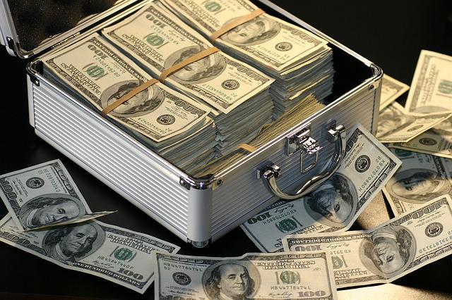 1,000万円でセミリタイアを実現する方法は?理想の生活を考えようのアイキャッチ